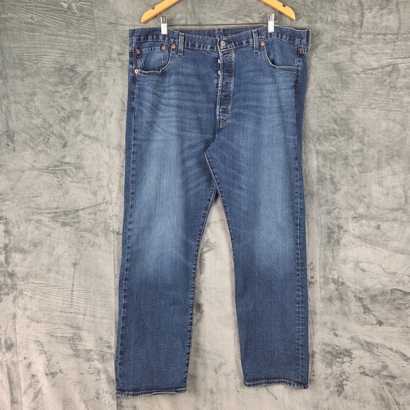 Levis 501 Jeans 42x32 Button Fly Medium Wash Straight Leg Classic Cowboy Denim - Picture 1 of 8